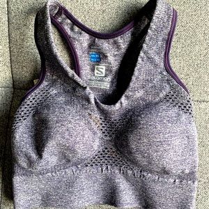 Salomon sports bra